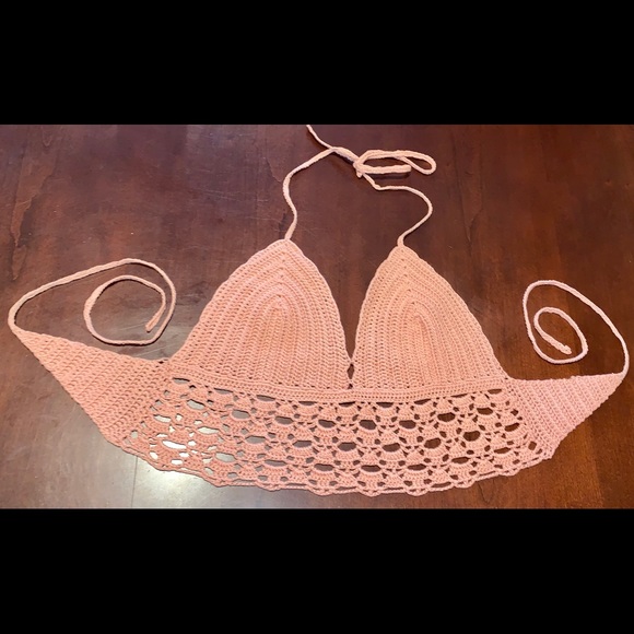 Tops - Hand crocheted peach halter top tie back sz M